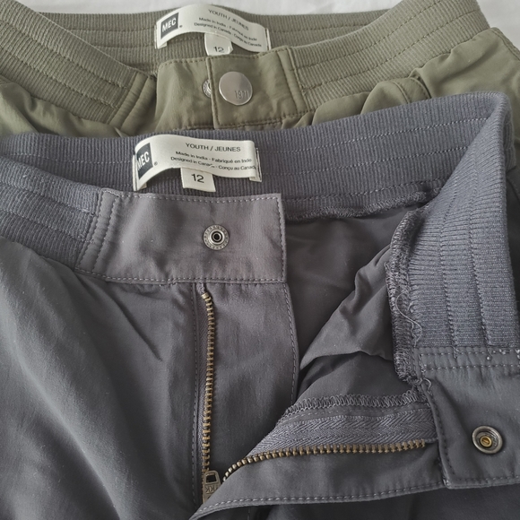 MEC Outdoor Shorts x 2, Boys, Size 12 Youth - Picture 3 of 8